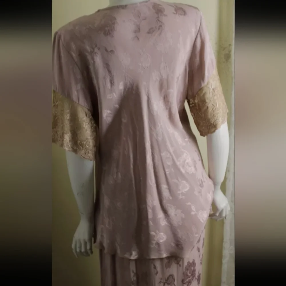 Gorgeous Spencer Alexis Rose Colored  2 piece dress - Picture 4 of 6